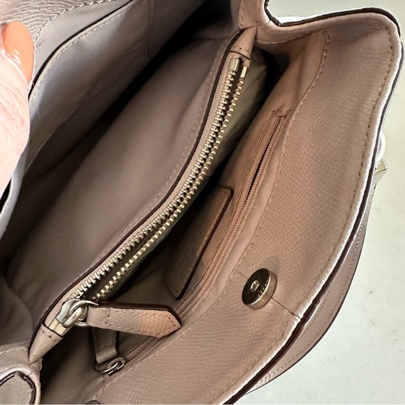 EUC COACH Minetta Taupe Crossgrain Leather Crossbody/Satchel - Picture 4 of 6